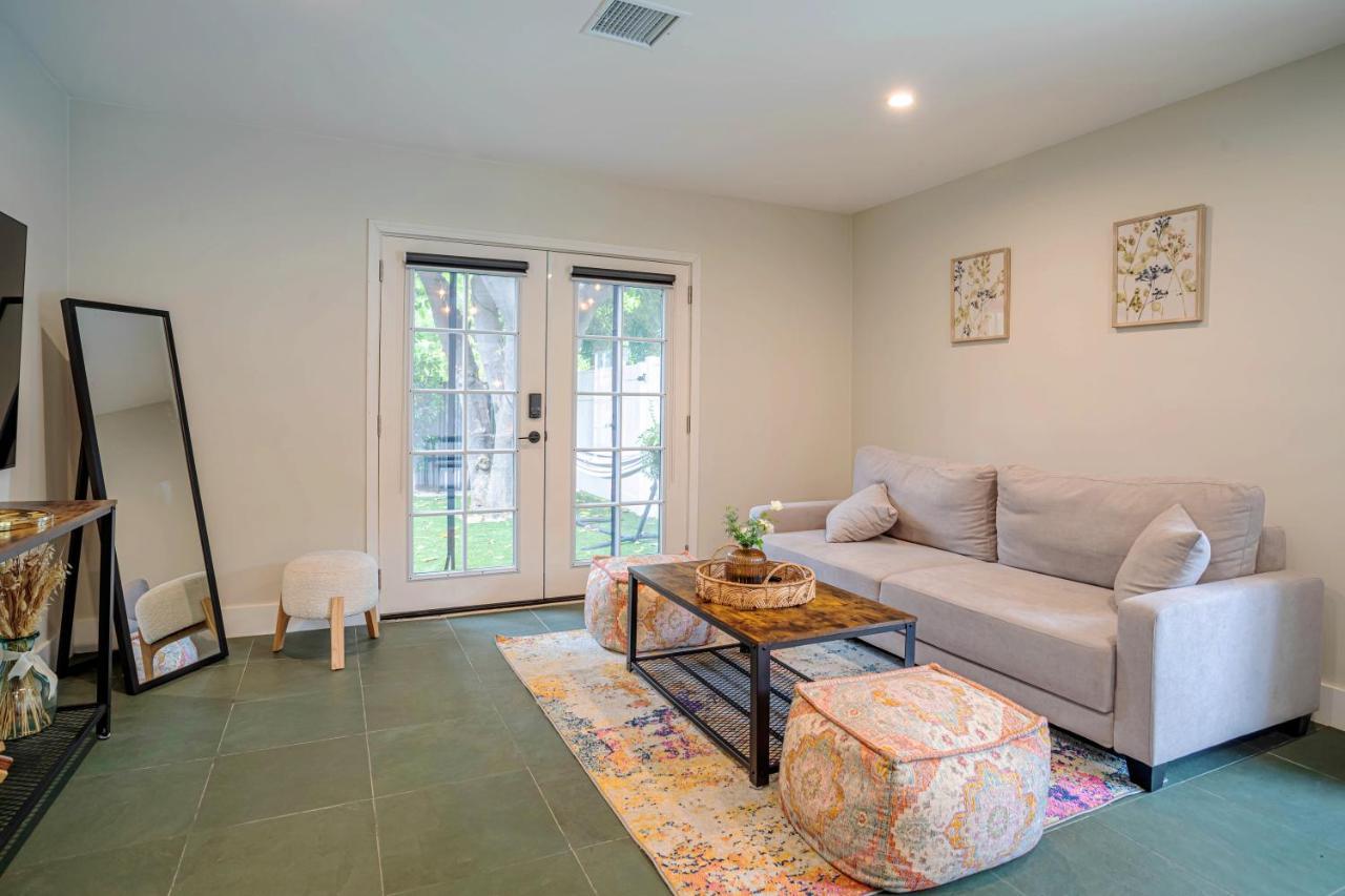 Serene 1 Bed Guest House With Patio Sleeps 6 Los Angeles Exterior foto