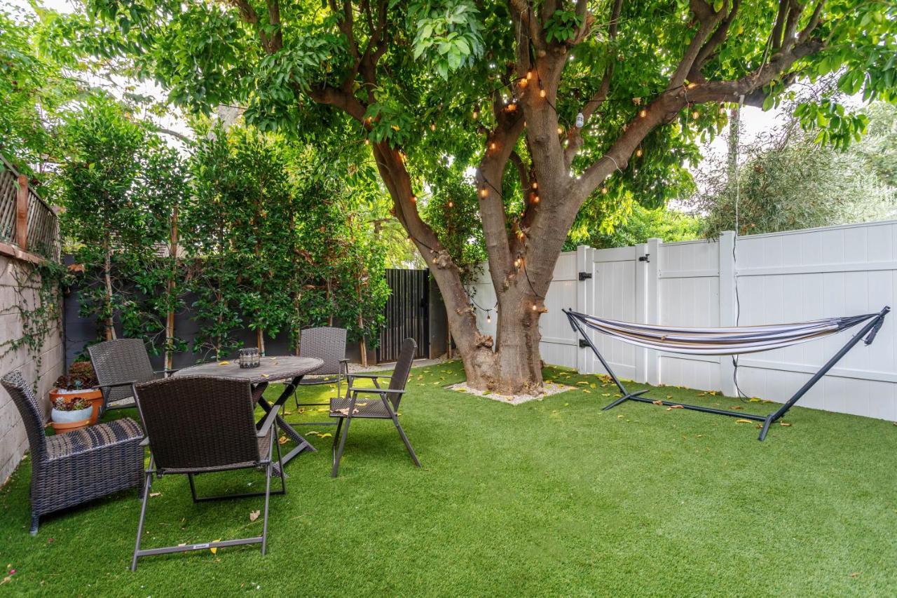 Serene 1 Bed Guest House With Patio Sleeps 6 Los Angeles Exterior foto
